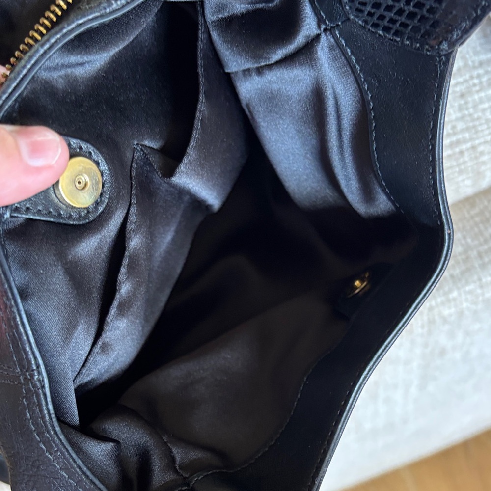 Coach Ashley Hobo Black Leather Shoulder Bag with Gold Script Logo - Picture 9 of 10